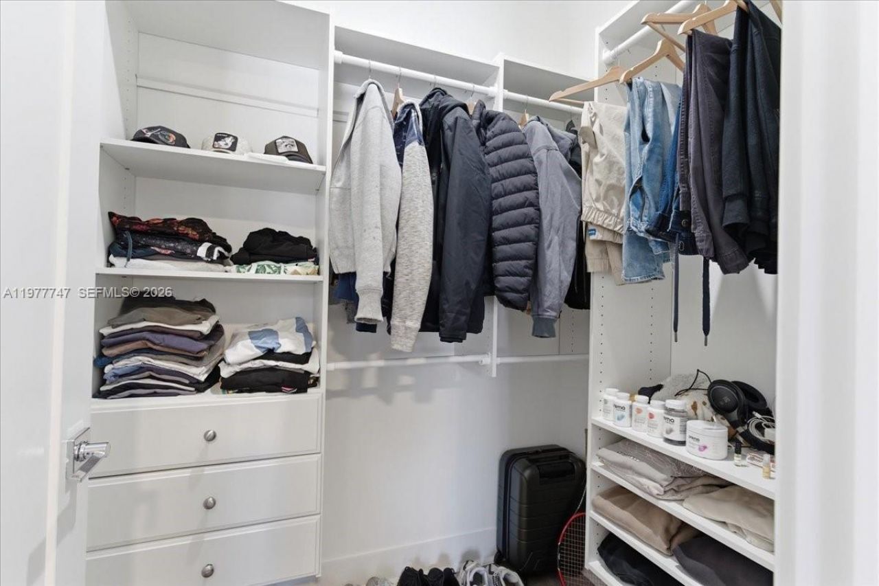 4395 NW 80th Ct , Doral, FL 33166 Photo