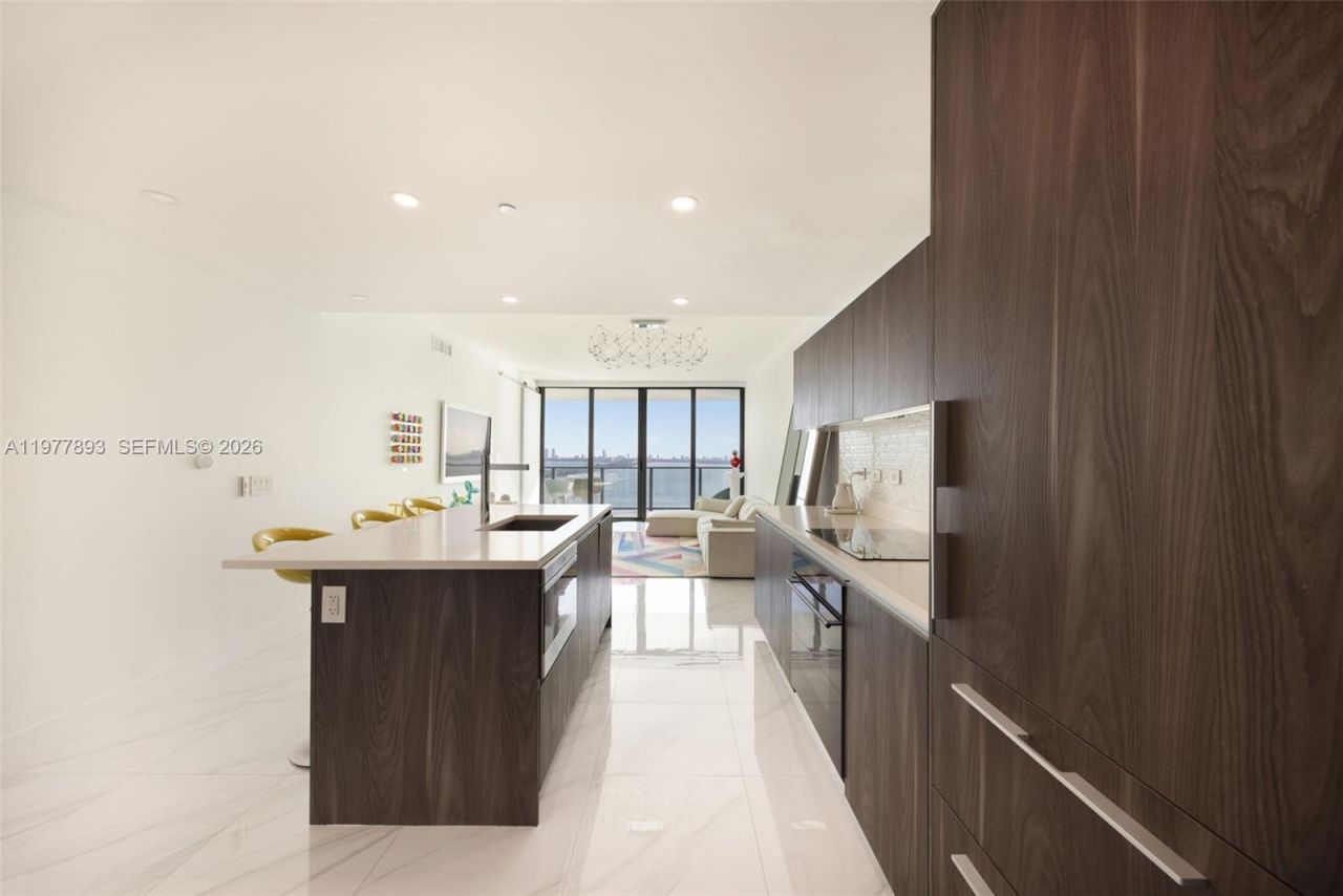 3131 NE 7th Ave, Unit 1902, Miami, FL 33137 Photo