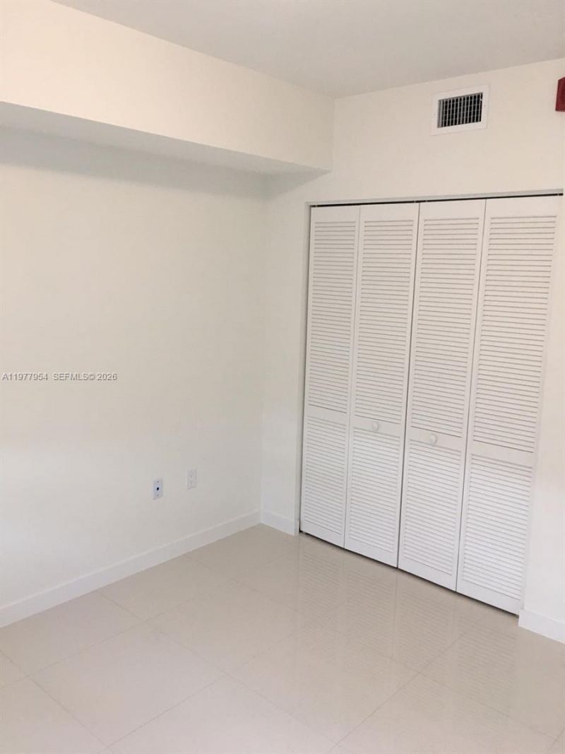 7825 NW 107th Ave, Unit 3-609, Doral, FL 33178 Photo