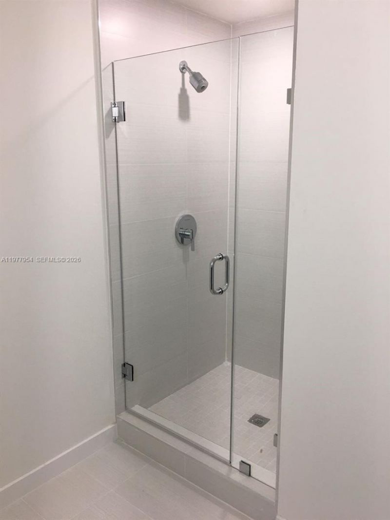 7825 NW 107th Ave, Unit 3-609, Doral, FL 33178 Photo