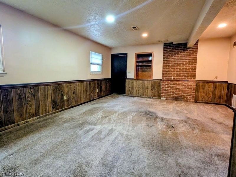 205 Oakwood Lane, Seville, OH 44273 Photo 12