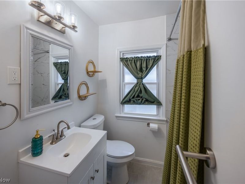 3752 Wallingford Road, South Euclid, OH 44121 Photo 16