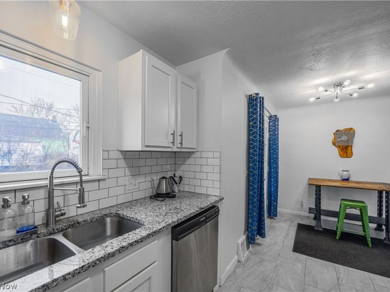 3752 Wallingford Road, South Euclid, OH 44121 Photo 6