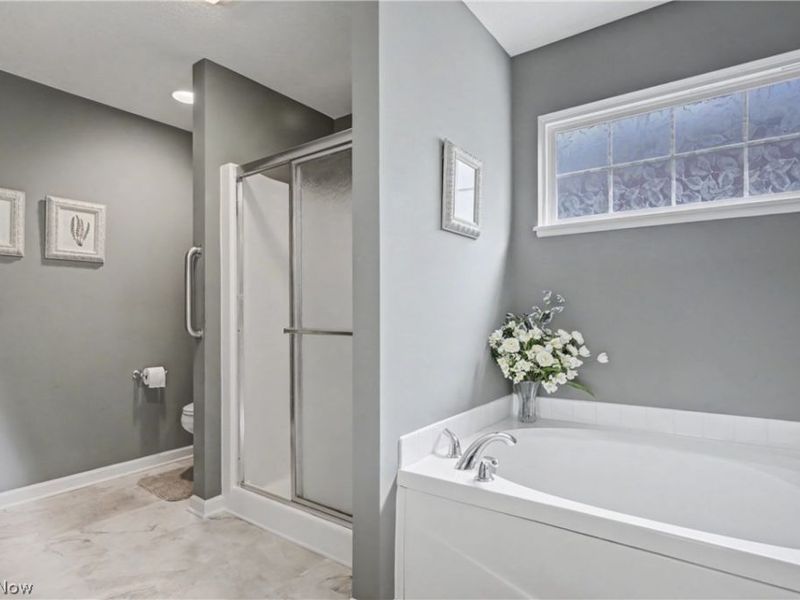 3549 Elmhurst Circle, Uniontown, OH 44685 Photo 22