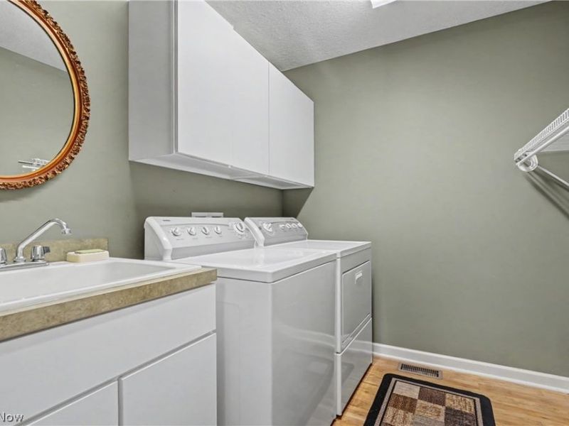 3549 Elmhurst Circle, Uniontown, OH 44685 Photo 31