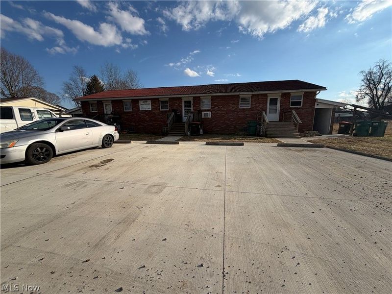 91 E 5th Street, Frazeysburg, OH 43822 Photo 1