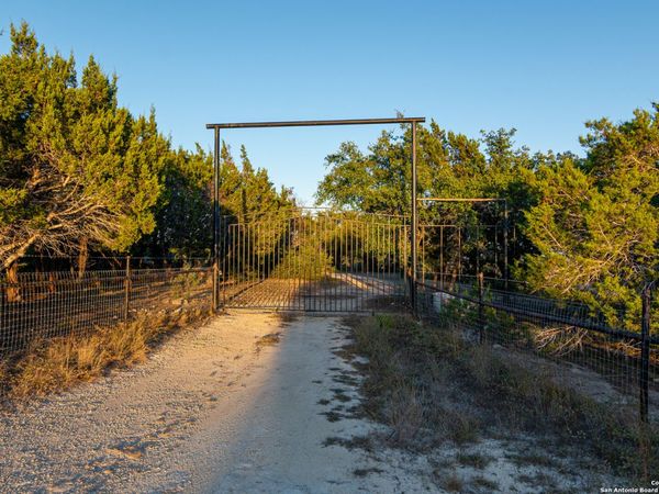 3754 Byrd Ranch Rd., Johnson City, TX 78636