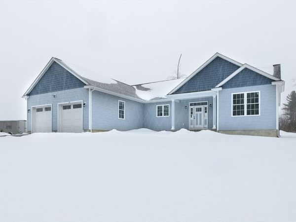 201 Upper Church St, Ware, MA 01082