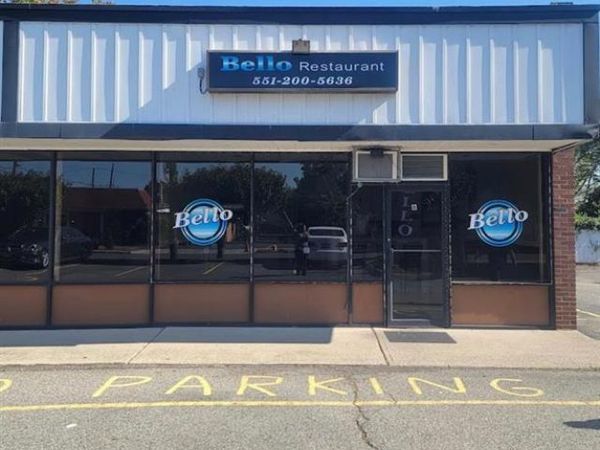 8 E Joseph Street, MOONACHIE, NJ 07074