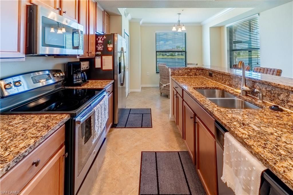 9517 Avellino Way, Unit 2214, Naples, FL 34113 Photo