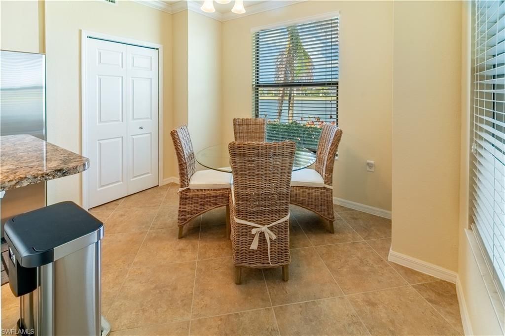 9517 Avellino Way, Unit 2214, Naples, FL 34113 Photo