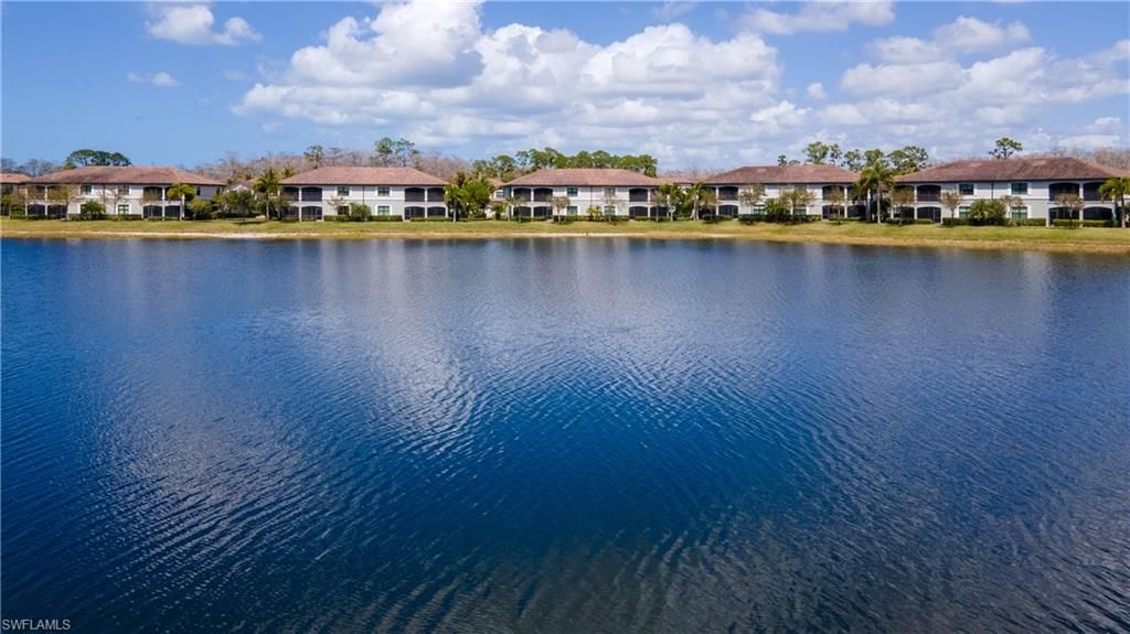 9517 Avellino Way, Unit 2214, Naples, FL 34113 Photo