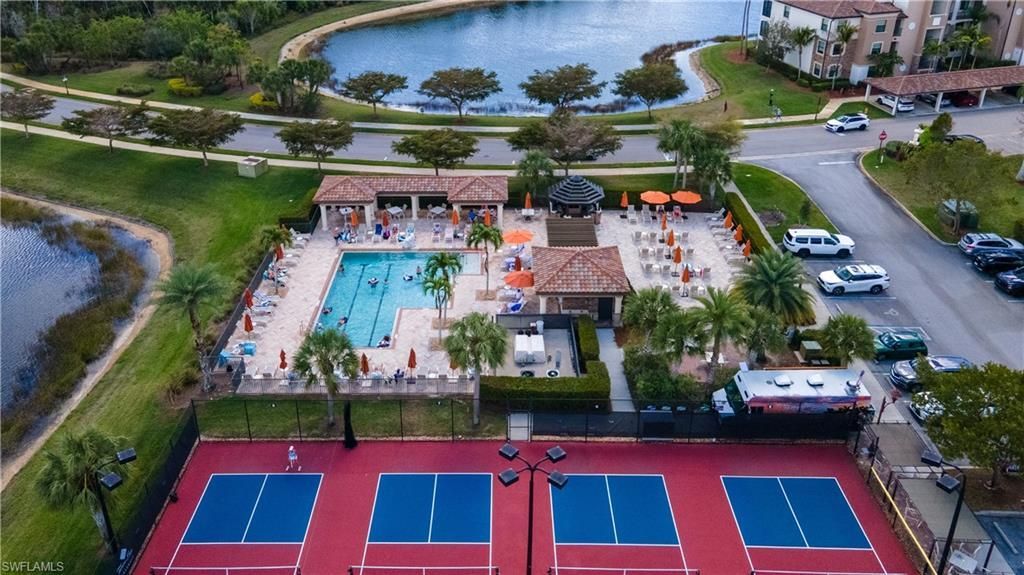 9517 Avellino Way, Unit 2214, Naples, FL 34113 Photo