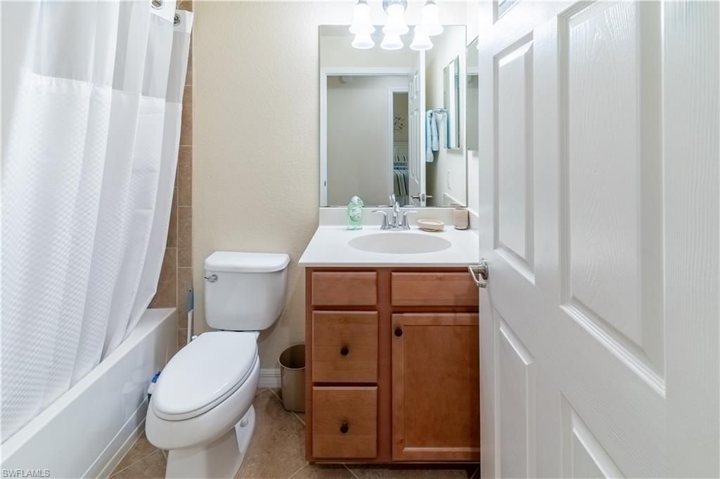 9517 Avellino Way, Unit 2214, Naples, FL 34113 Photo