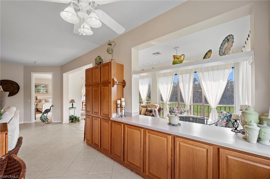 3990 Bishopwood Ct W, Unit 202, Naples, FL 34114 Photo