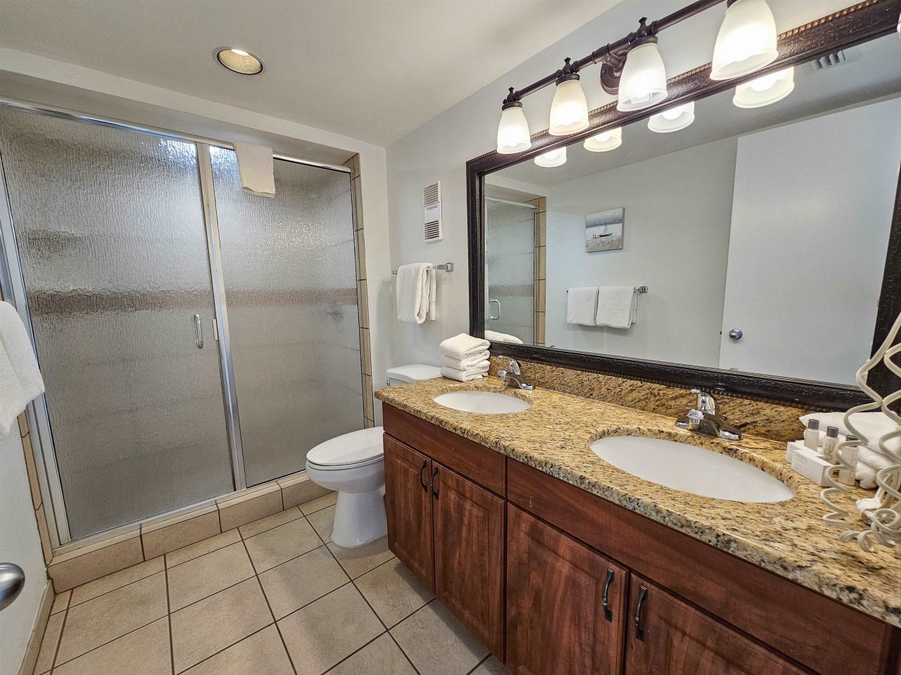 9820 Queensway Blvd.  Photo 23