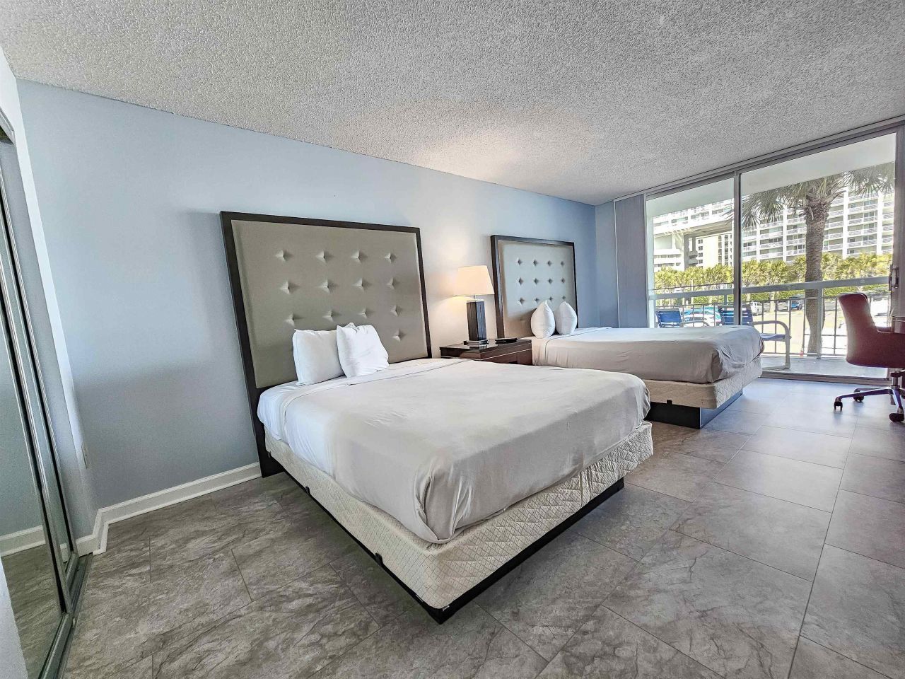 9820 Queensway Blvd.  Photo 26