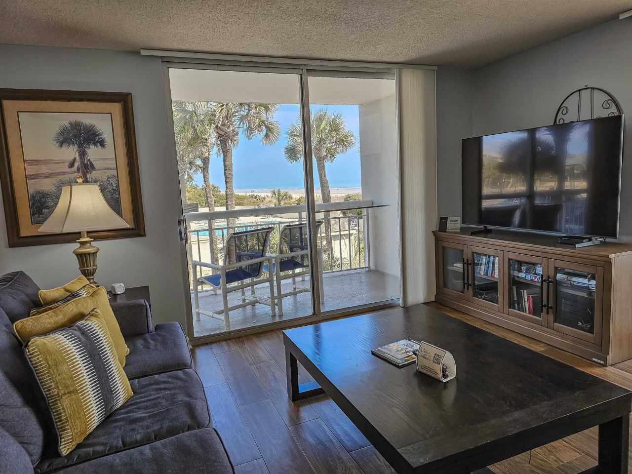 9820 Queensway Blvd.  Photo 6