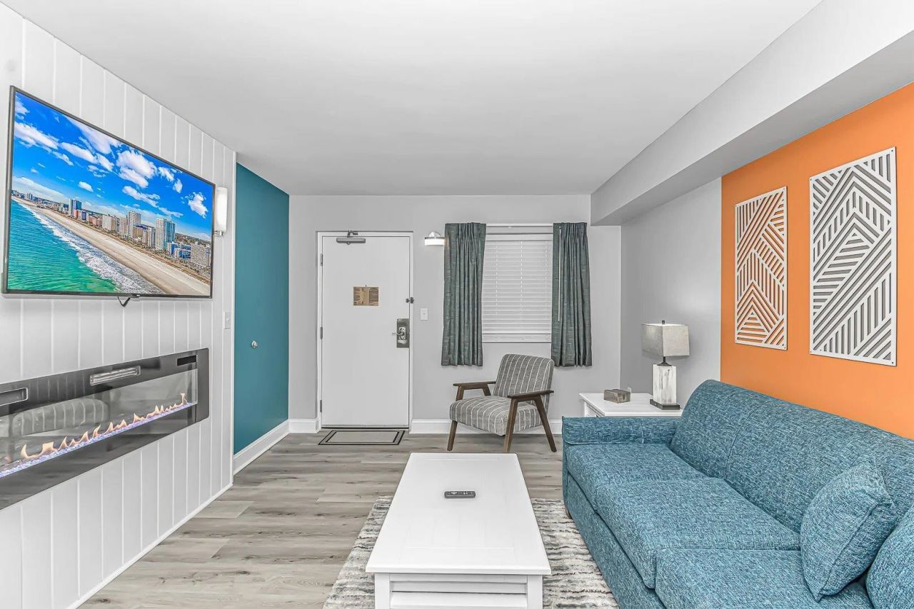 2000 N Ocean Blvd. Photo 16