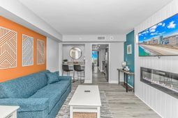 2000 N Ocean Blvd. photo 4