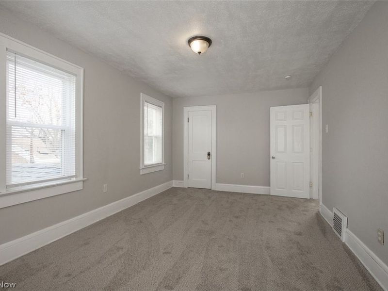 1240 Tulip Street, Akron, OH 44301 Photo 15