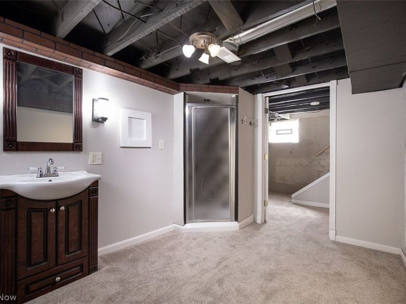 1240 Tulip Street, Akron, OH 44301 Photo 16