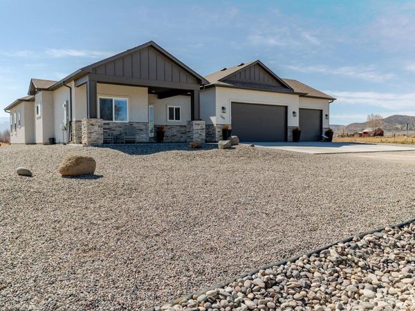 1301 M Road, Loma, CO 81524