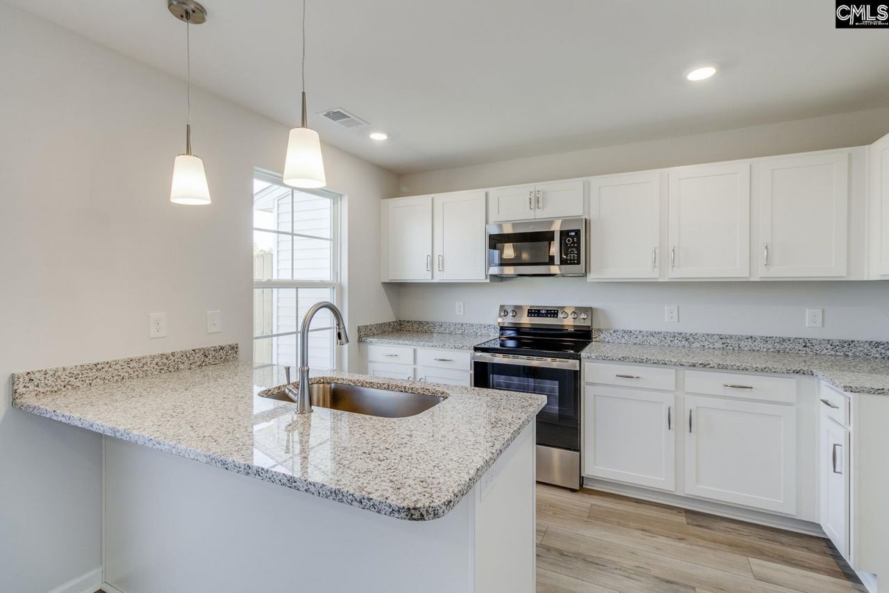 3045 Harborview Drive Photo 8