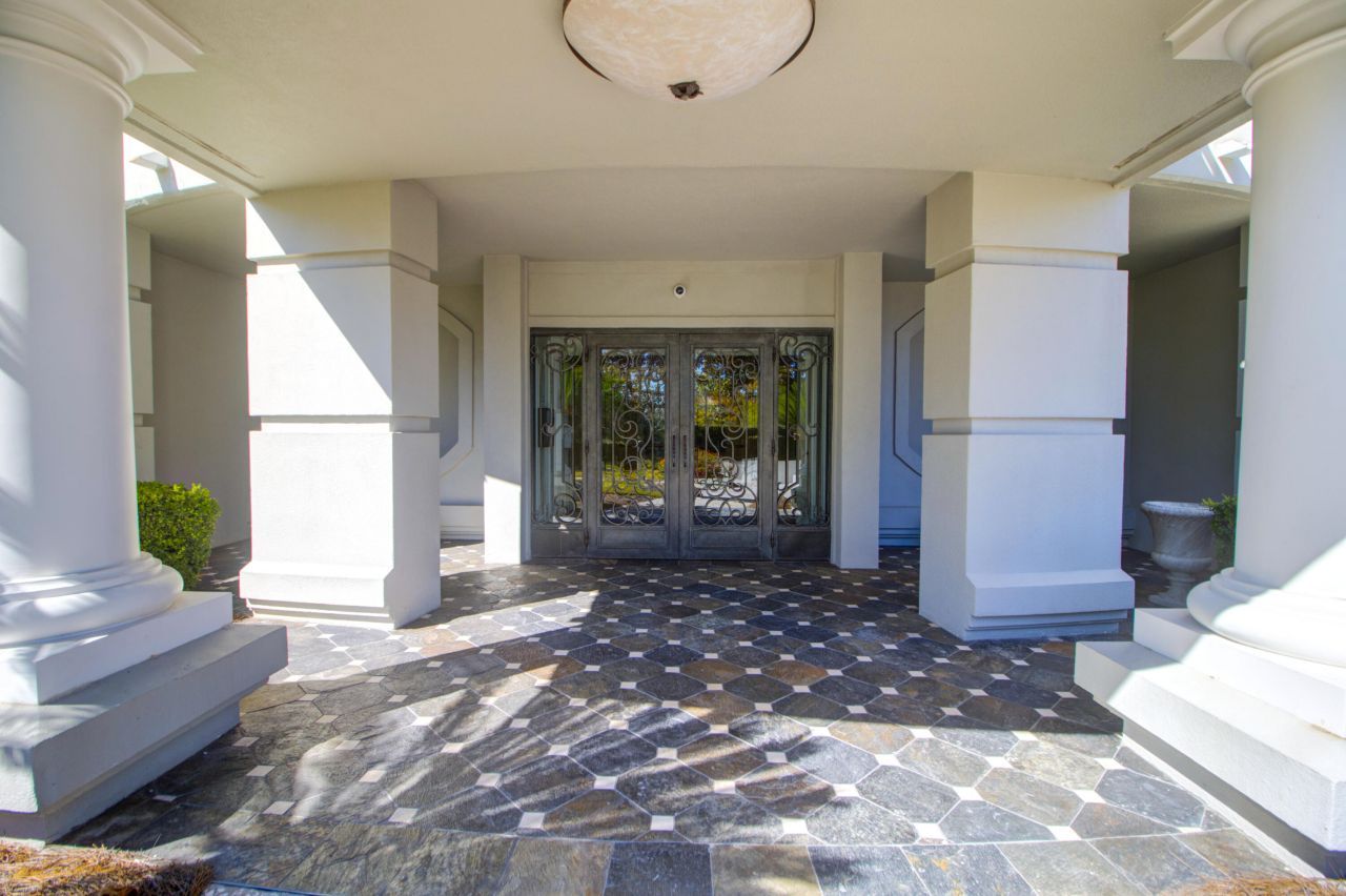 222 S Plaza Court Photo 39