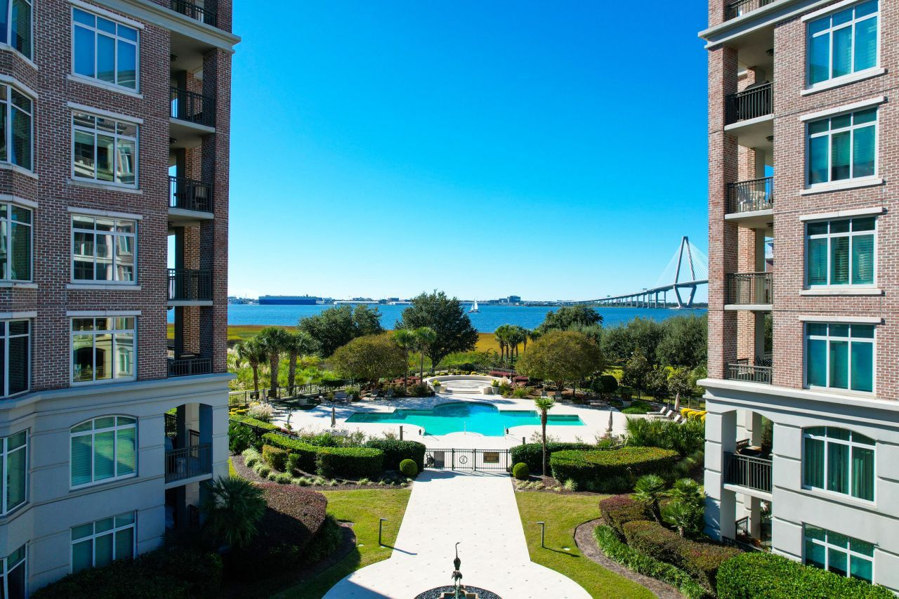 222 S Plaza Court Photo 46