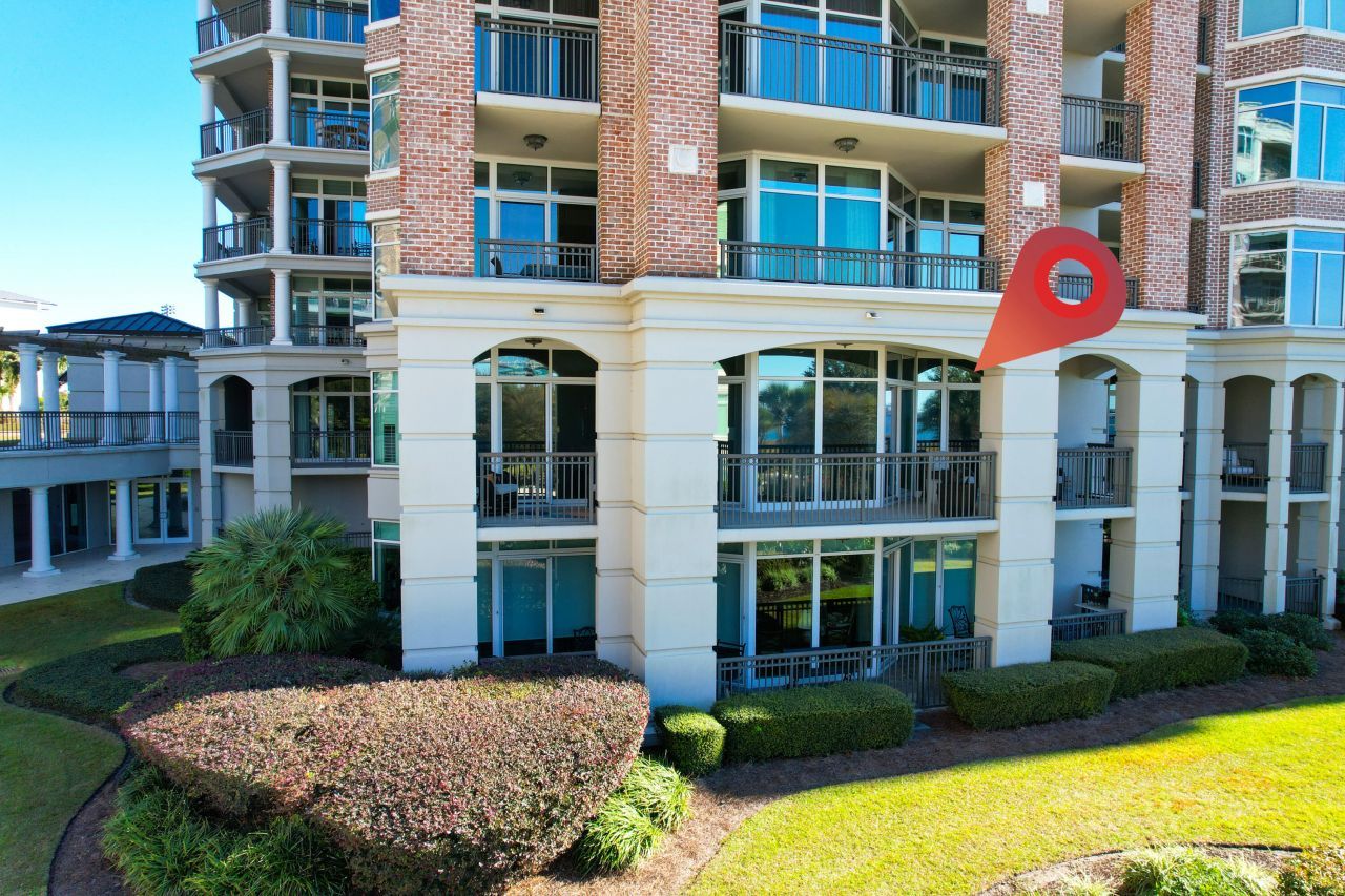 222 S Plaza Court Photo 48