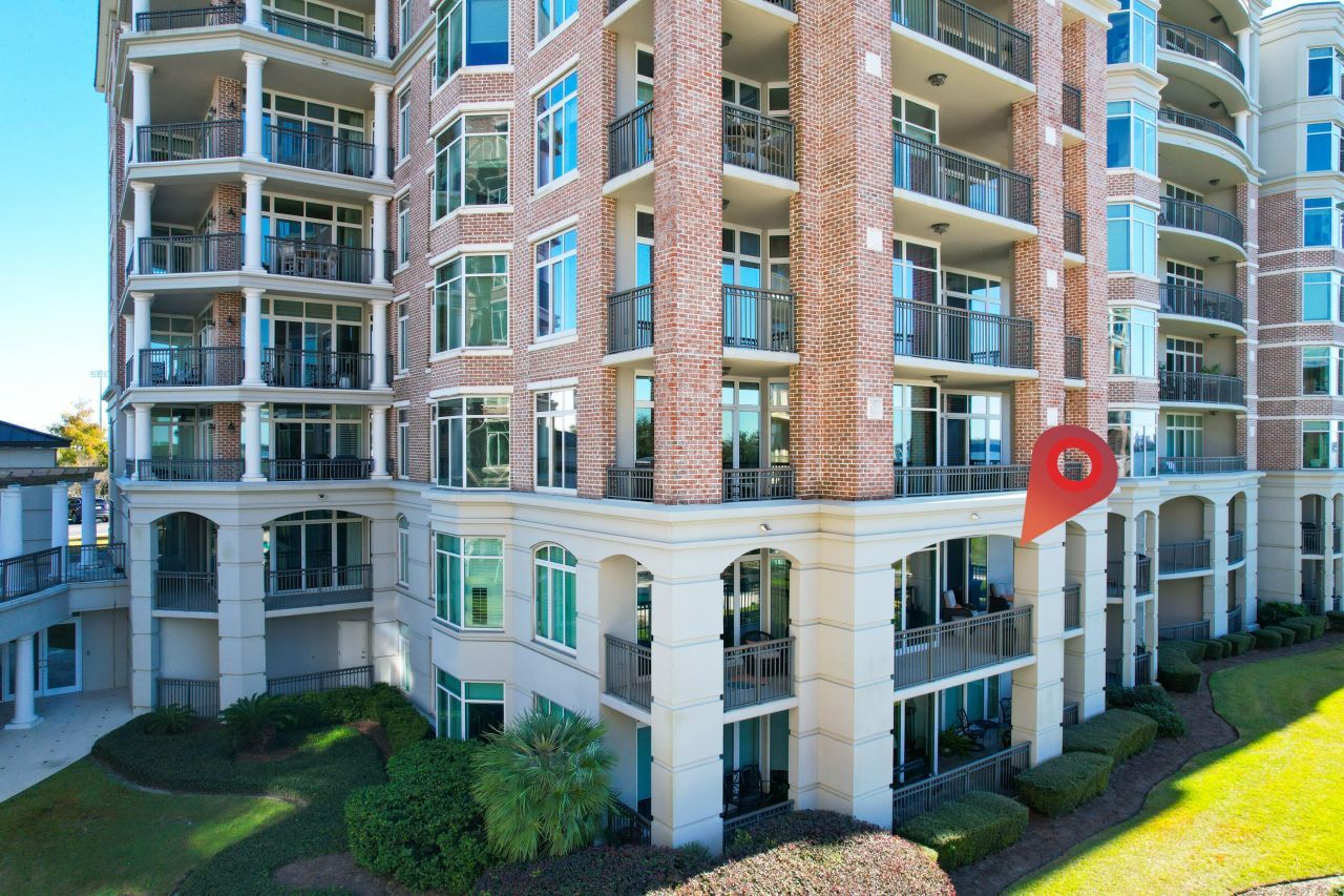 222 S Plaza Court Photo 50