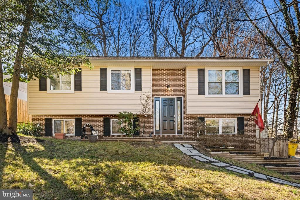 7710 Suitt Drive, Pasadena, MD 21122 Main Photo