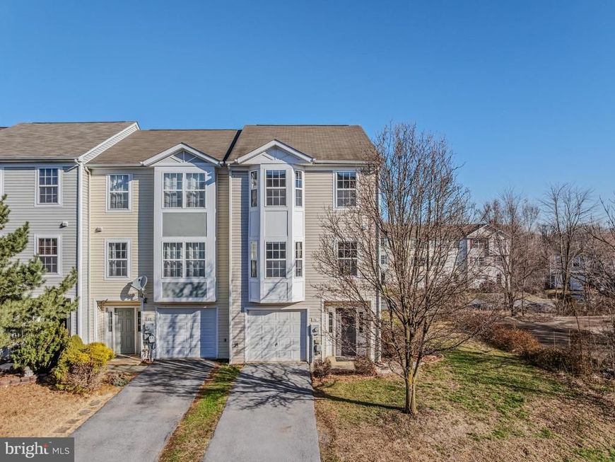 56 Foal Lane , Martinsburg, WV 25405 Main Photo