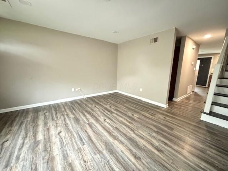 Columbus, OH 43224 Photo 2