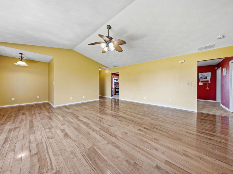 348 Grassy Run Road, Sabina, OH 45169 Photo 36