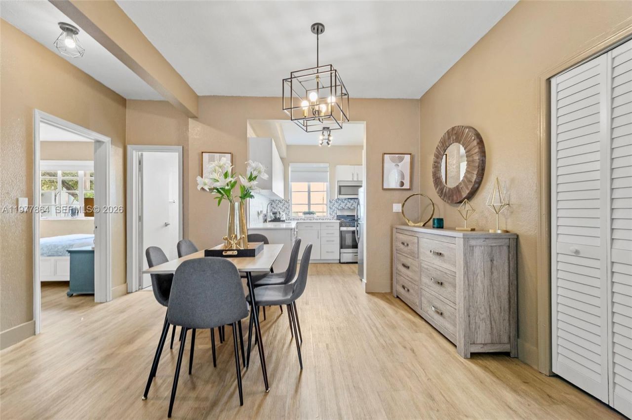 301 86th St, Unit 311-2, Miami Beach, FL 33141 Photo