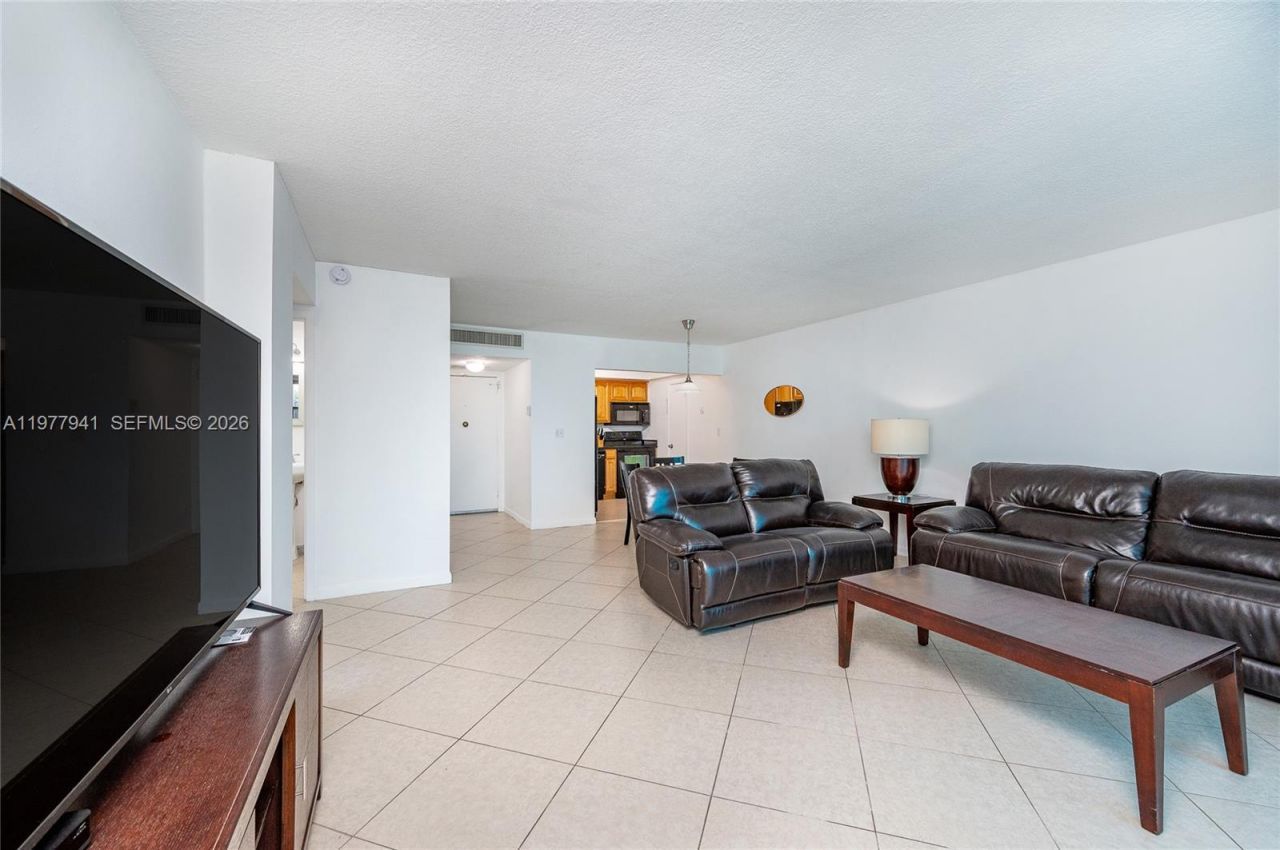 100 Golden Isles Dr , Unit 104, Hallandale Beach, FL 33009 Photo