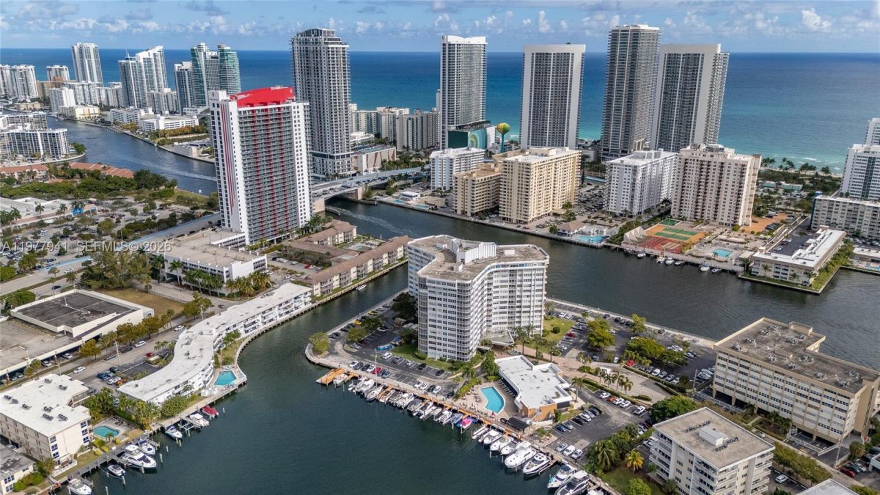 100 Golden Isles Dr , Unit 104, Hallandale Beach, FL 33009 Photo