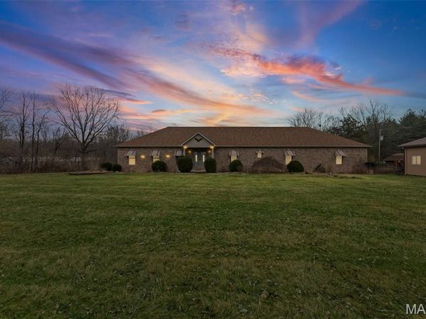 728 Shawnee Road, Pocahontas, IL 62275