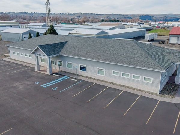 1271 Port Dr, Clarkston, WA 99403