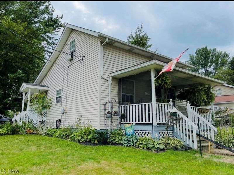 1528 22nd Street NE, Canton, OH 44714 Photo 1