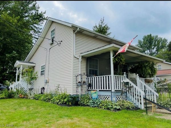 1528 22nd Street NE, Canton, OH 44714