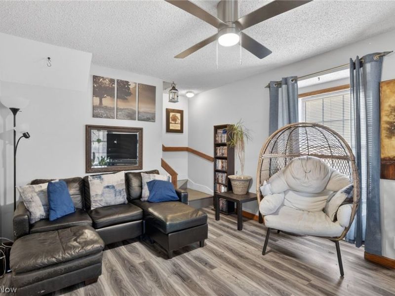 1528 22nd Street NE, Canton, OH 44714 Photo 2