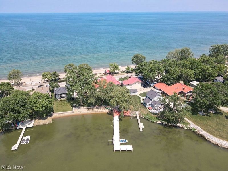 1431 Cedar Point Road, Sandusky, OH 44870 Photo 4