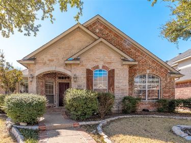 2551 Windgate Lane, Frisco, TX 75033