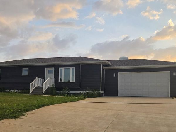 103 Southern Heights Circle, Schleswig, IA 51461