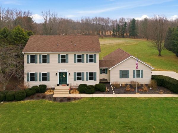 875 N High Meadow Court, Valparaiso, IN 46383