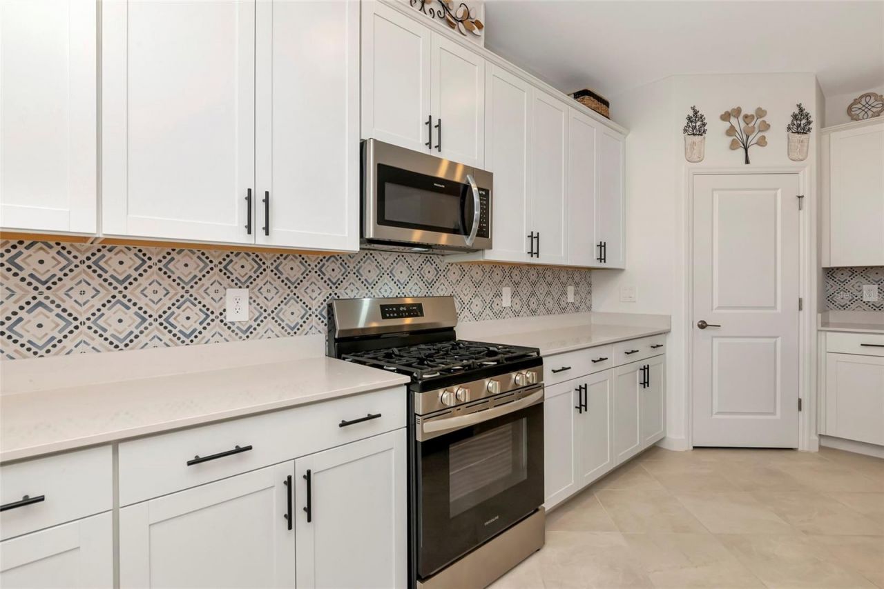 15135 Oxford Grey Drive, Bradenton, FL 34211 Photo