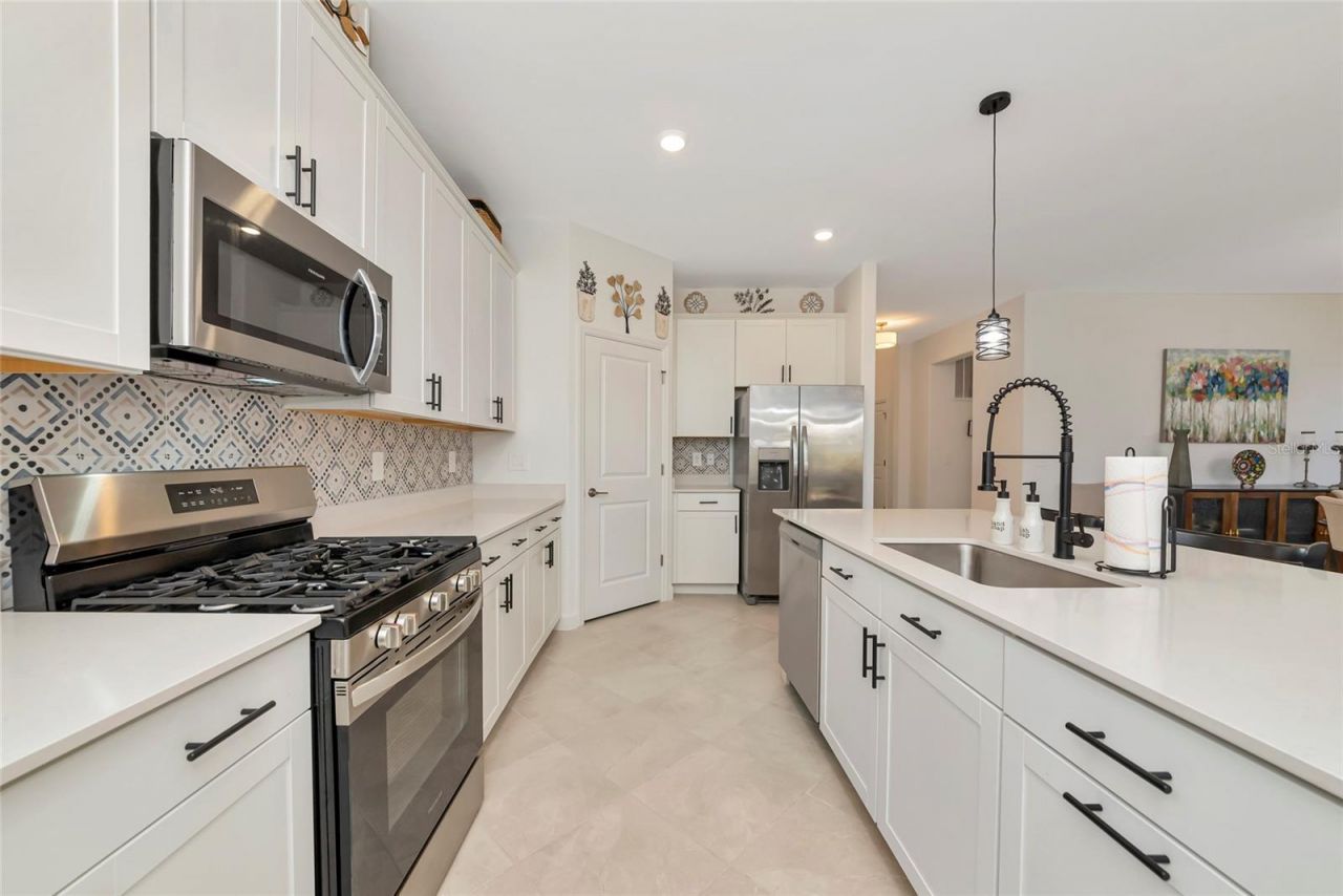 15135 Oxford Grey Drive, Bradenton, FL 34211 Photo